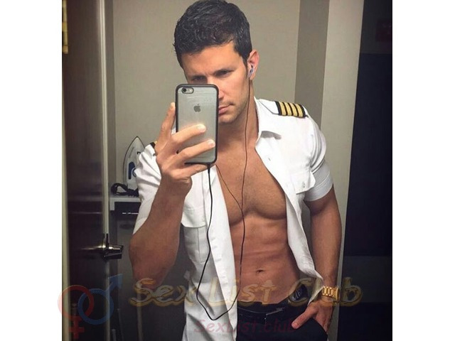 I am a Latino pilot willing to give pleasure +54 9 1162-8283-18